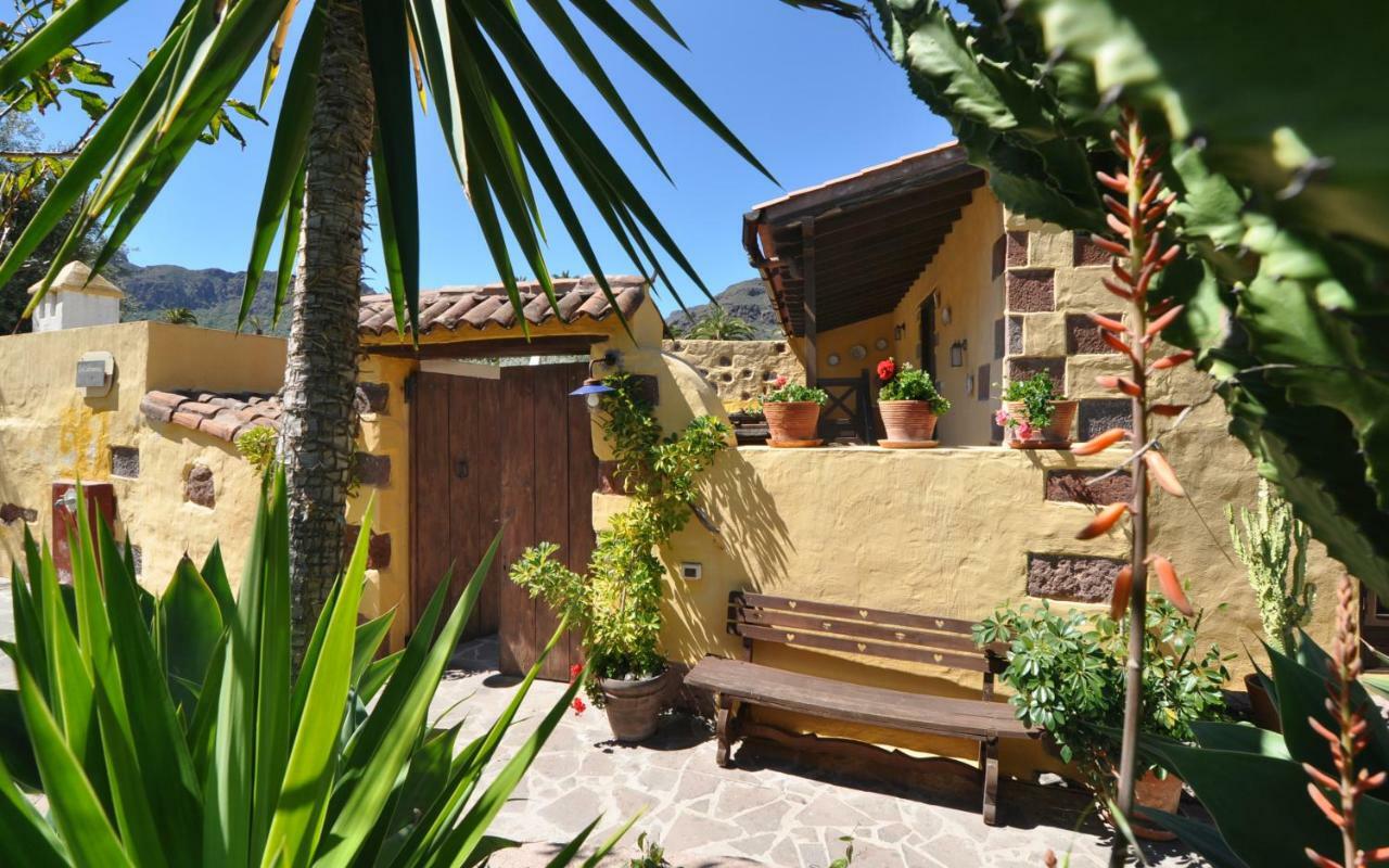 Bohemian Hideaway Finca - 2 Unique Houses With Shared Pool Santa Lucia Exterior foto